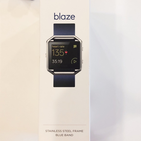 Fitbit Blaze (with heart rate) + bands and dock main image 3